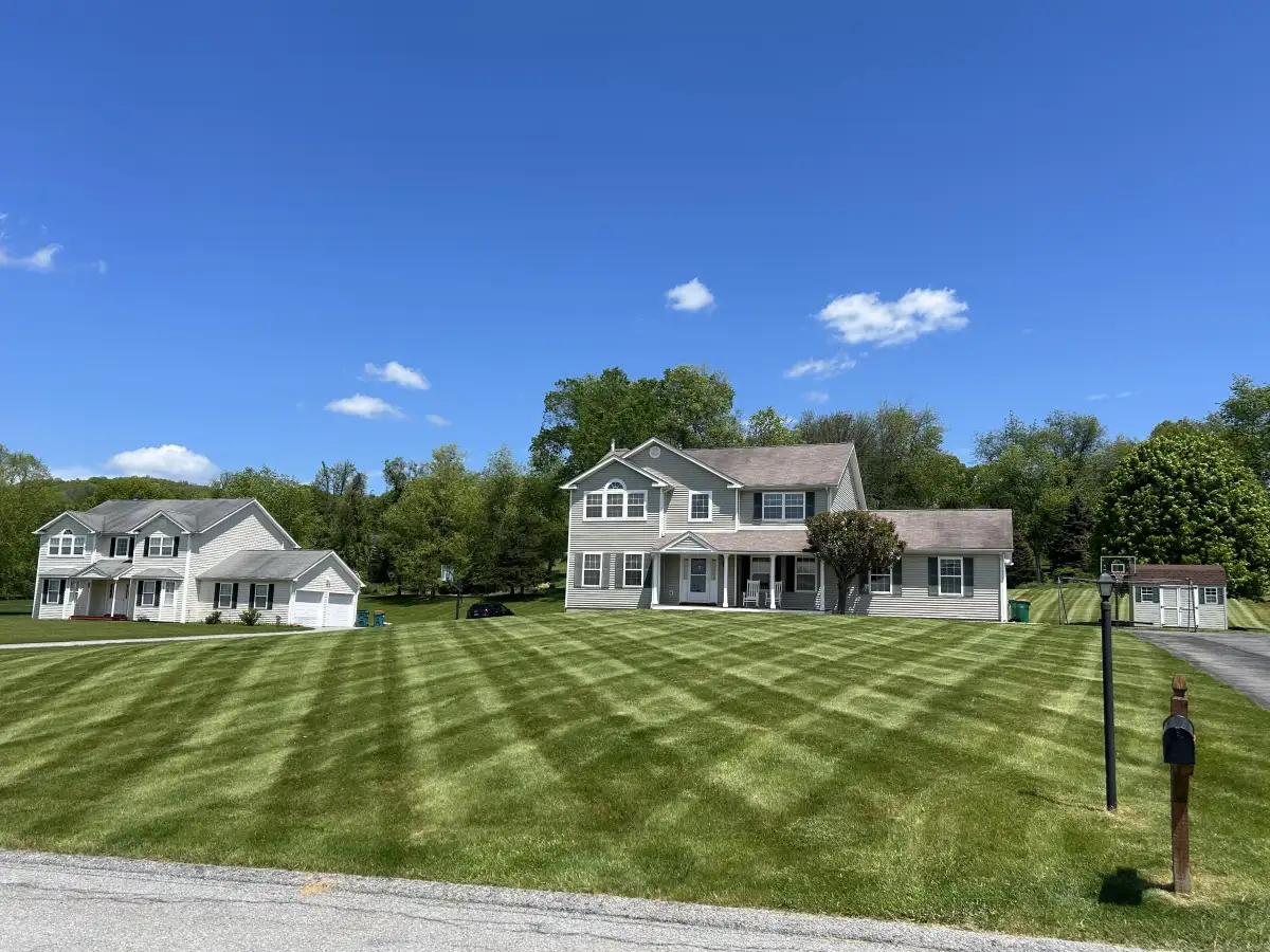 Lawn care services in Dutchess County